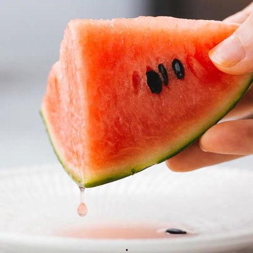 等待客户吃瓜,静待客户品鉴时