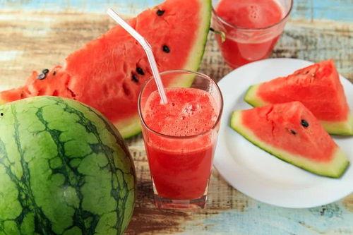 朋友吃瓜图片,一场关于“吃瓜”的视觉盛宴